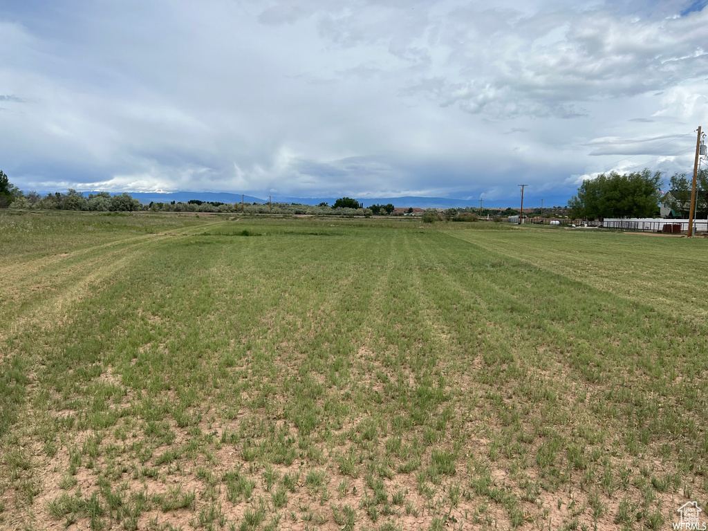 View of yard featuring a rural view