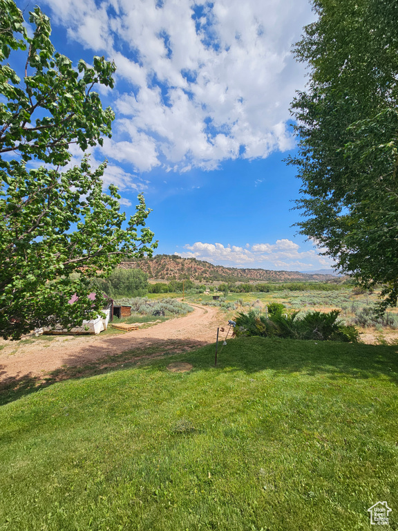 View of yard featuring a rural view