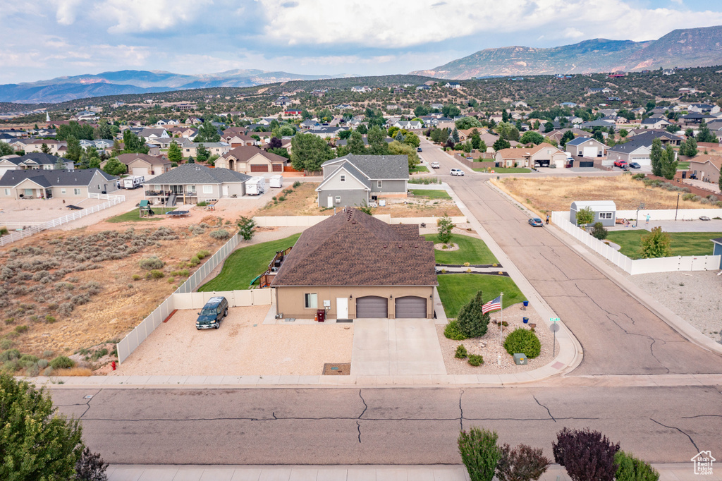 Drone / aerial view featuring a mountain view