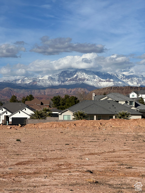 View of mountain feature