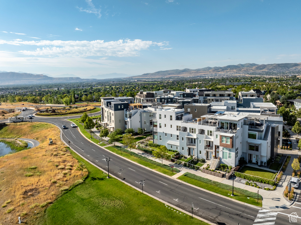 Drone / aerial view featuring a mountain view