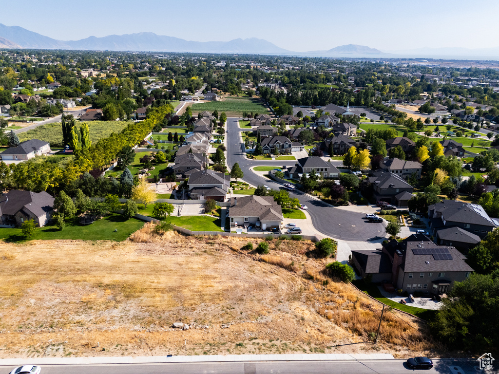 Drone / aerial view featuring a mountain view