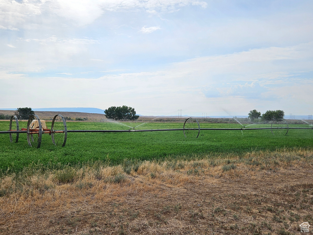 View of yard featuring a rural view