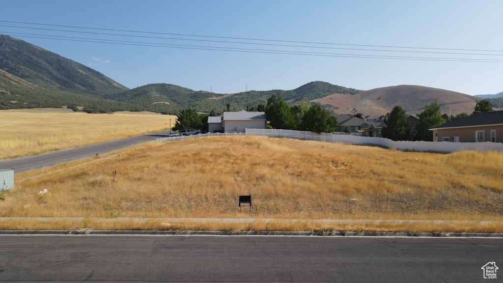 View of mountain feature