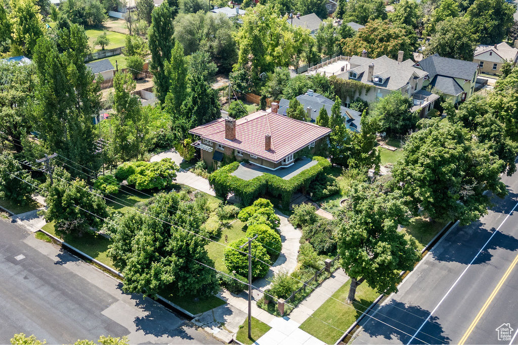 Birds eye view of property
