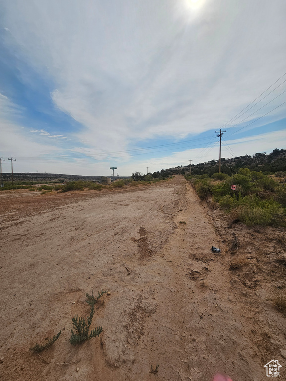 View of local wilderness featuring a rural view