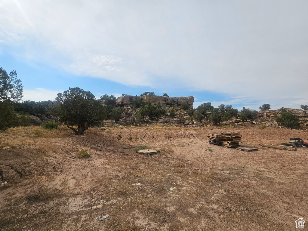 View of nature featuring a rural view