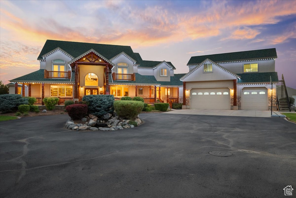 View of front of home featuring a garage