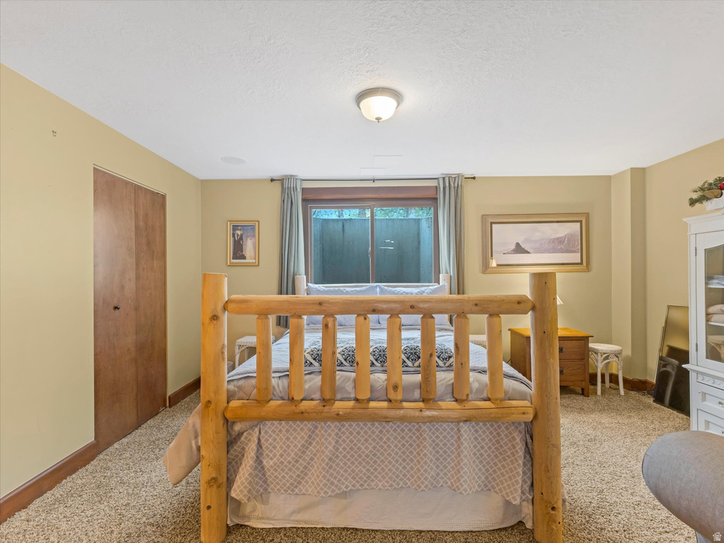 422 S MARYFIELD DR Salt Lake City, UT 84108