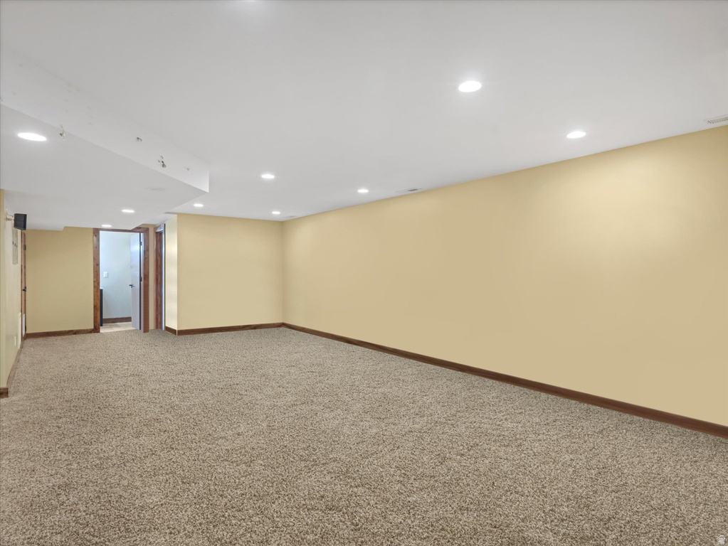 422 S MARYFIELD DR Salt Lake City, UT 84108