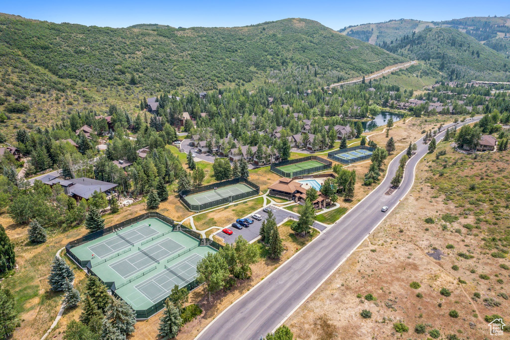 Bird's eye view featuring a mountain view