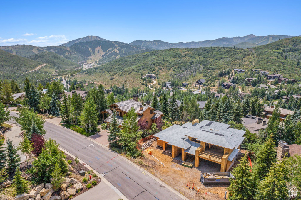 Bird's eye view featuring a mountain view