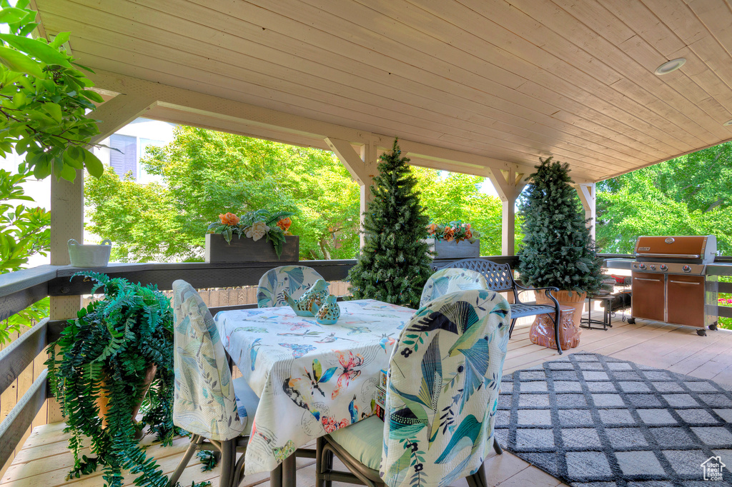 View of patio / terrace featuring grilling area