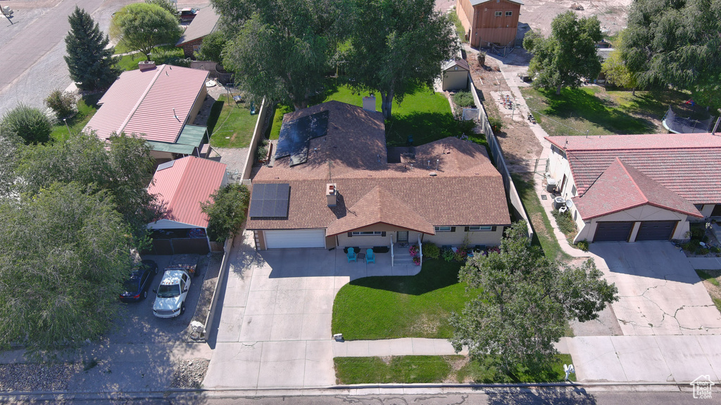 Birds eye view of property