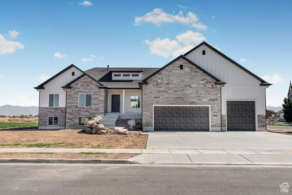 View of front of house featuring a mountain view