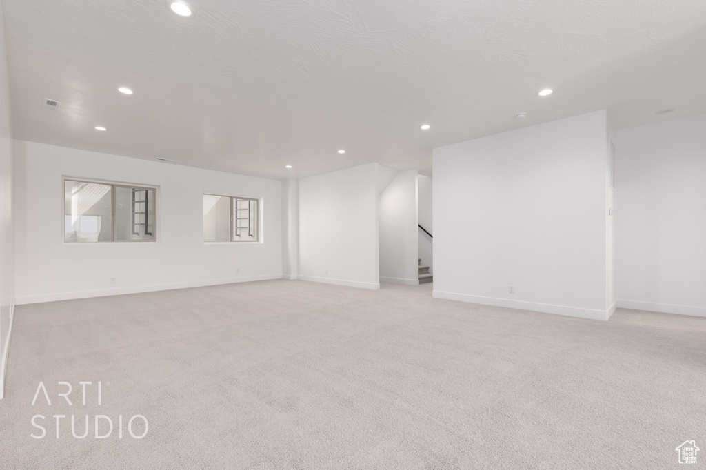 View of carpeted spare room