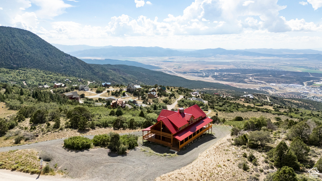 View of mountain feature