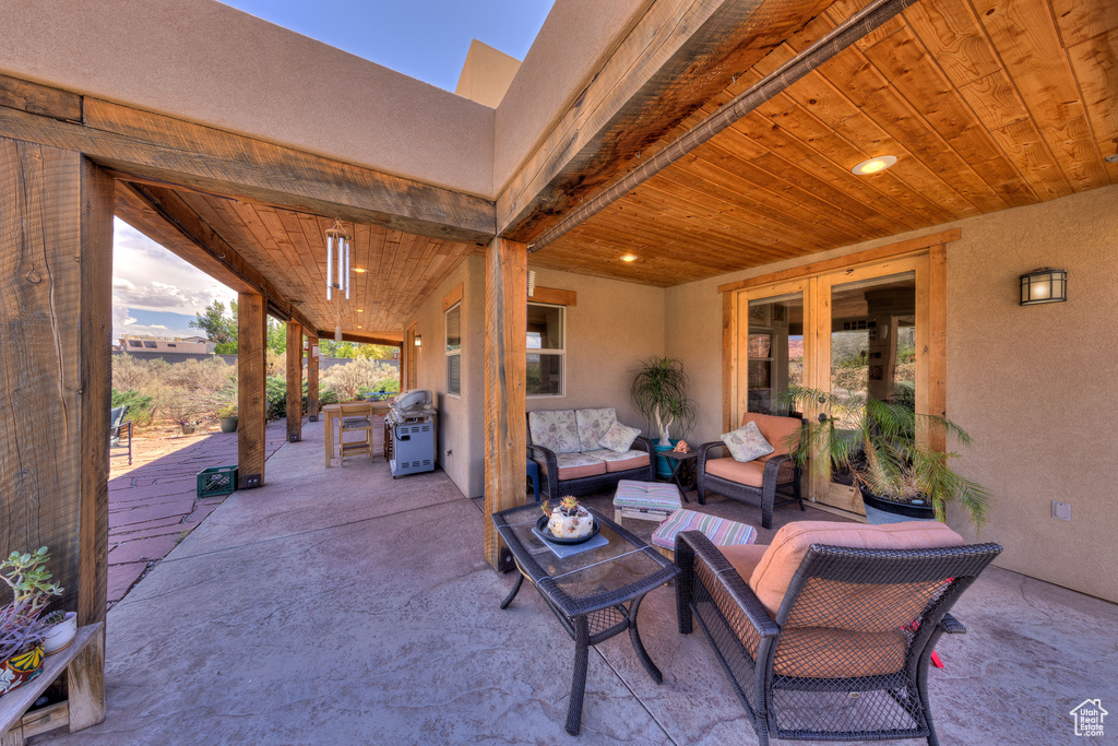 View of patio / terrace featuring an outdoor hangout area