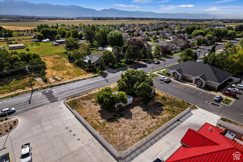 Bird's eye view featuring a mountain view