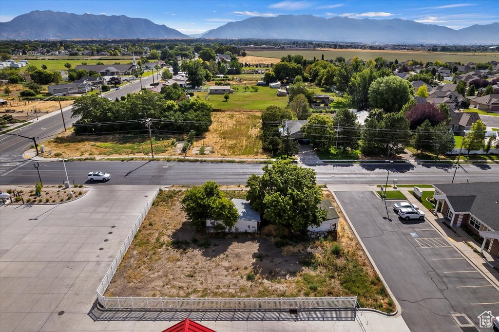 Bird's eye view with a mountain view