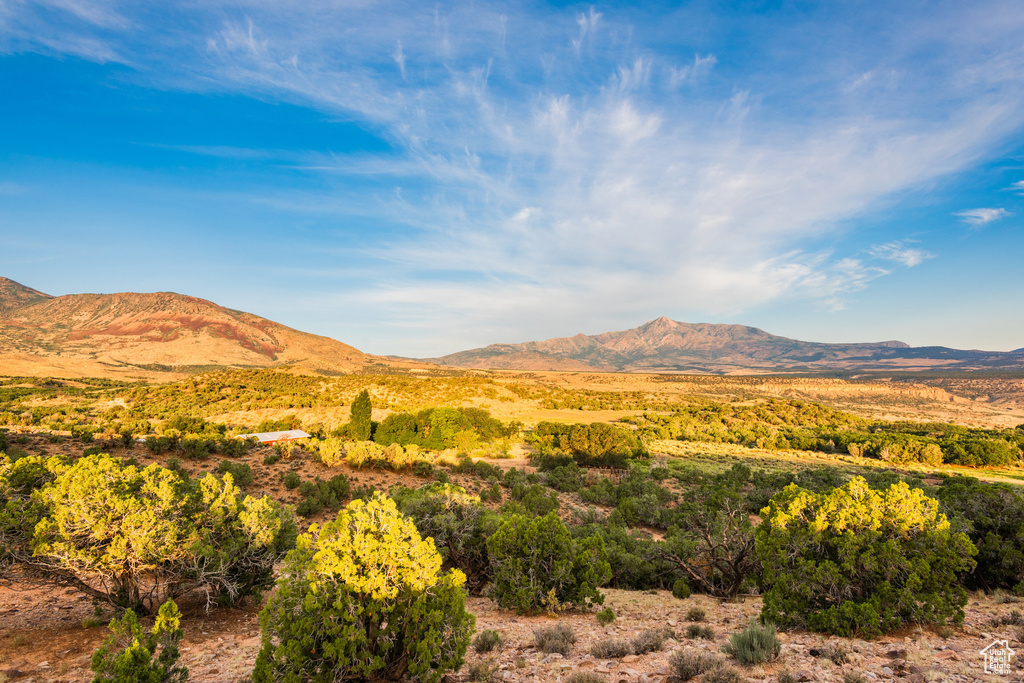 View of mountain feature