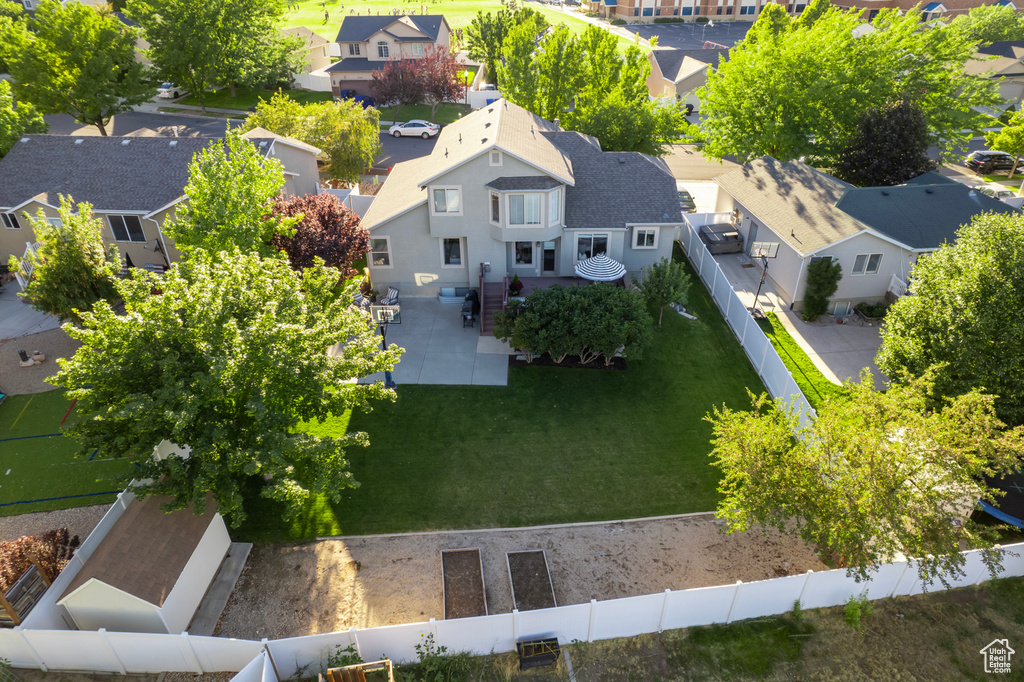 Birds eye view of property