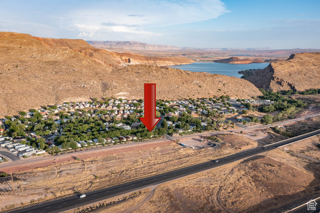 Bird's eye view featuring a water and mountain view