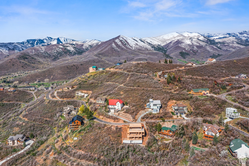 View of mountain feature