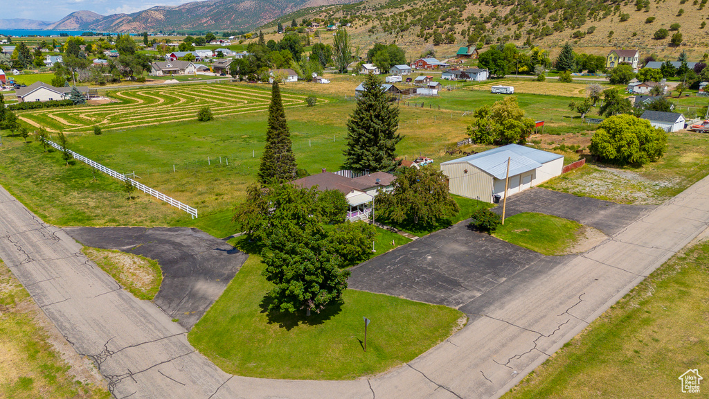 Bird\'s eye view featuring a mountain view