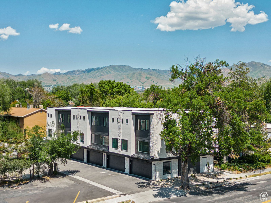 321 E 2100 S #2 Salt Lake City, UT 84115