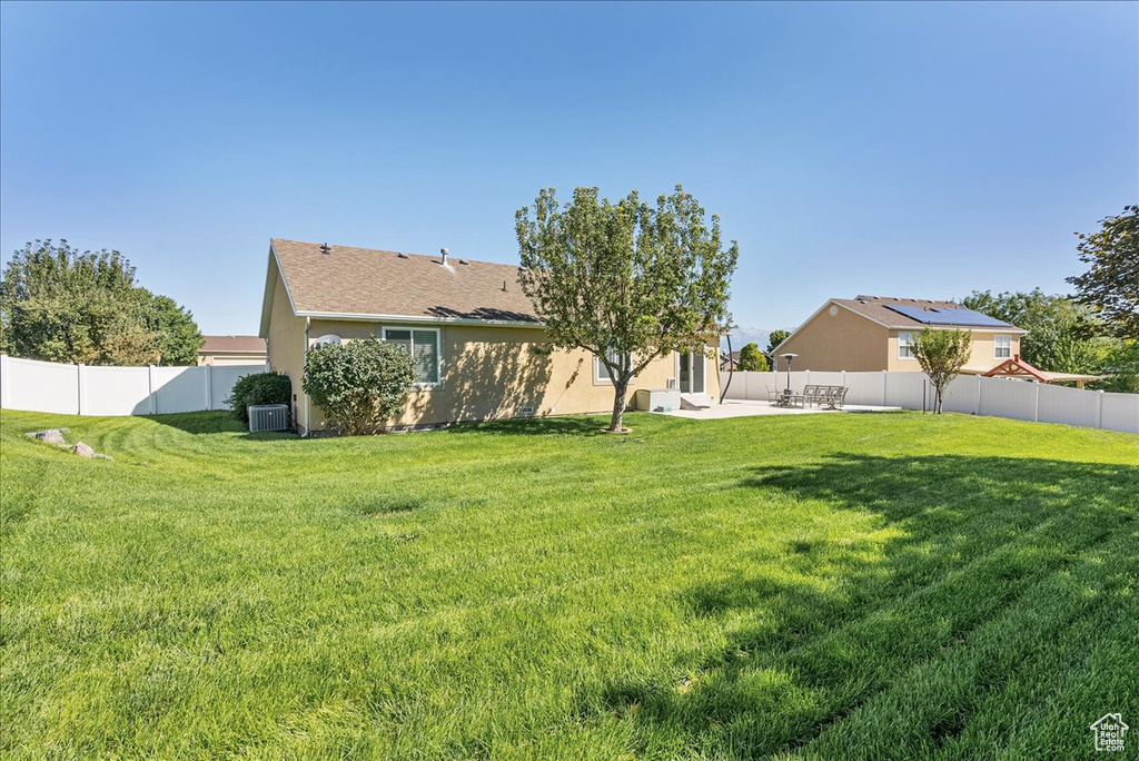 View of yard featuring a patio