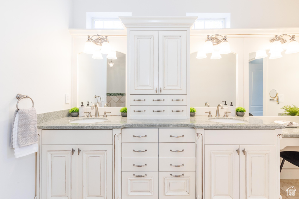 Bathroom with double sink vanity