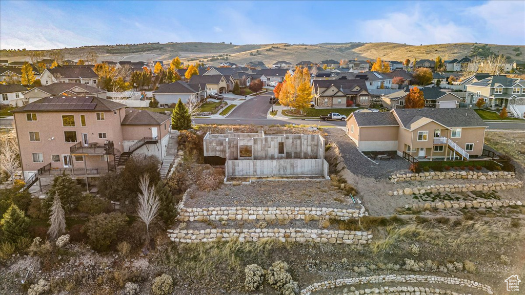 Drone / aerial view featuring a mountain view