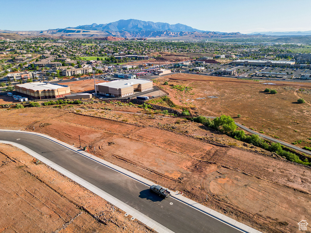 Bird's eye view with a mountain view