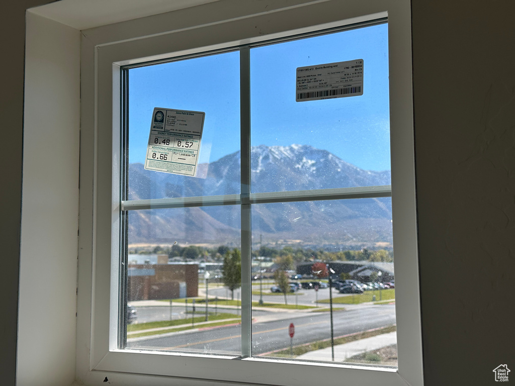 Interior details with a mountain view