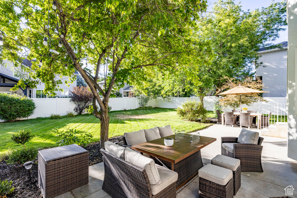 View of patio featuring an outdoor living space