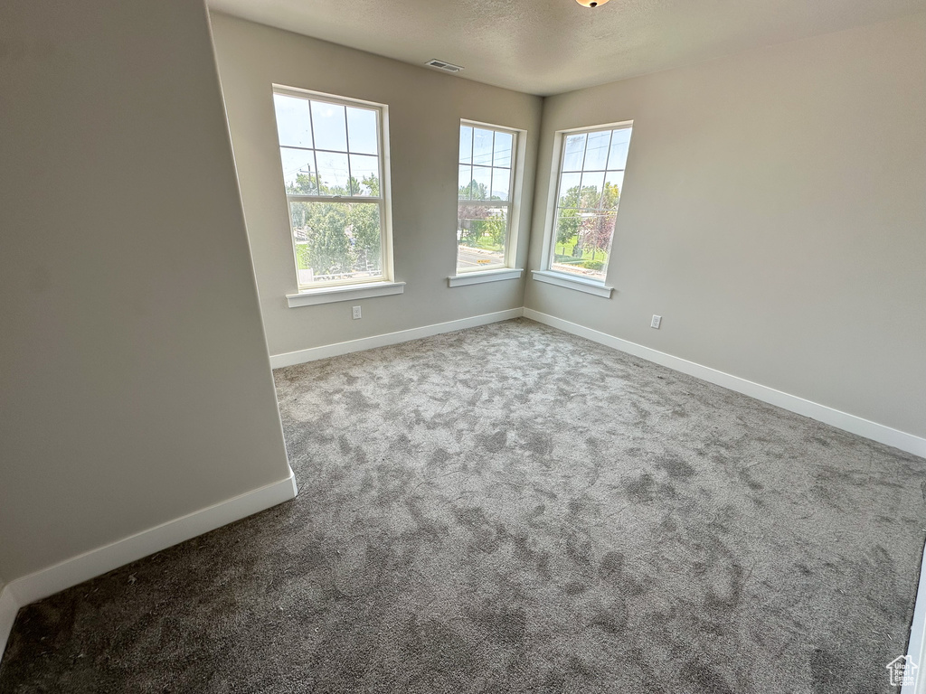 626 W COTTLE LN Farmington, UT 84025