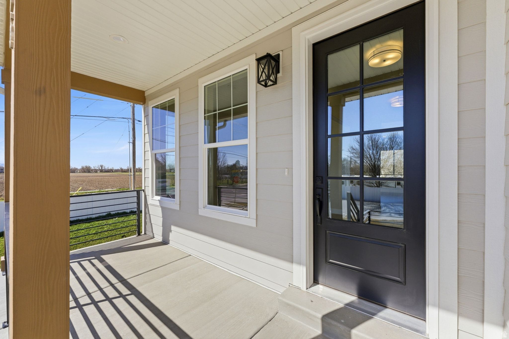 626 W COTTLE LN Farmington, UT 84025