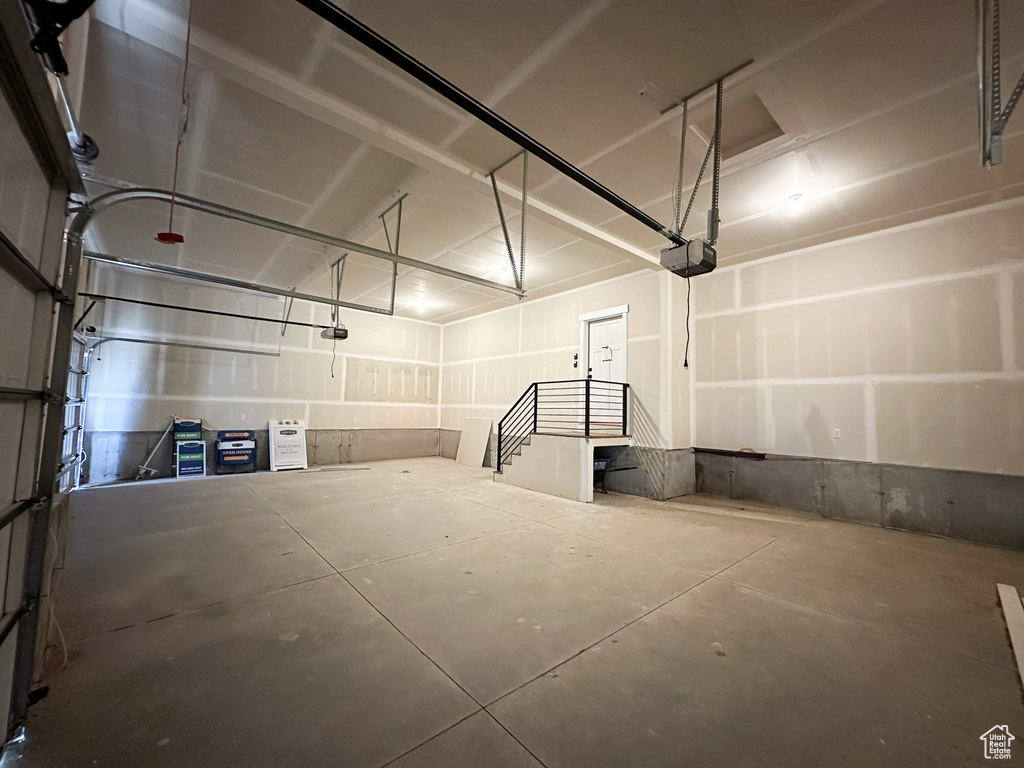626 W COTTLE LN Farmington, UT 84025
