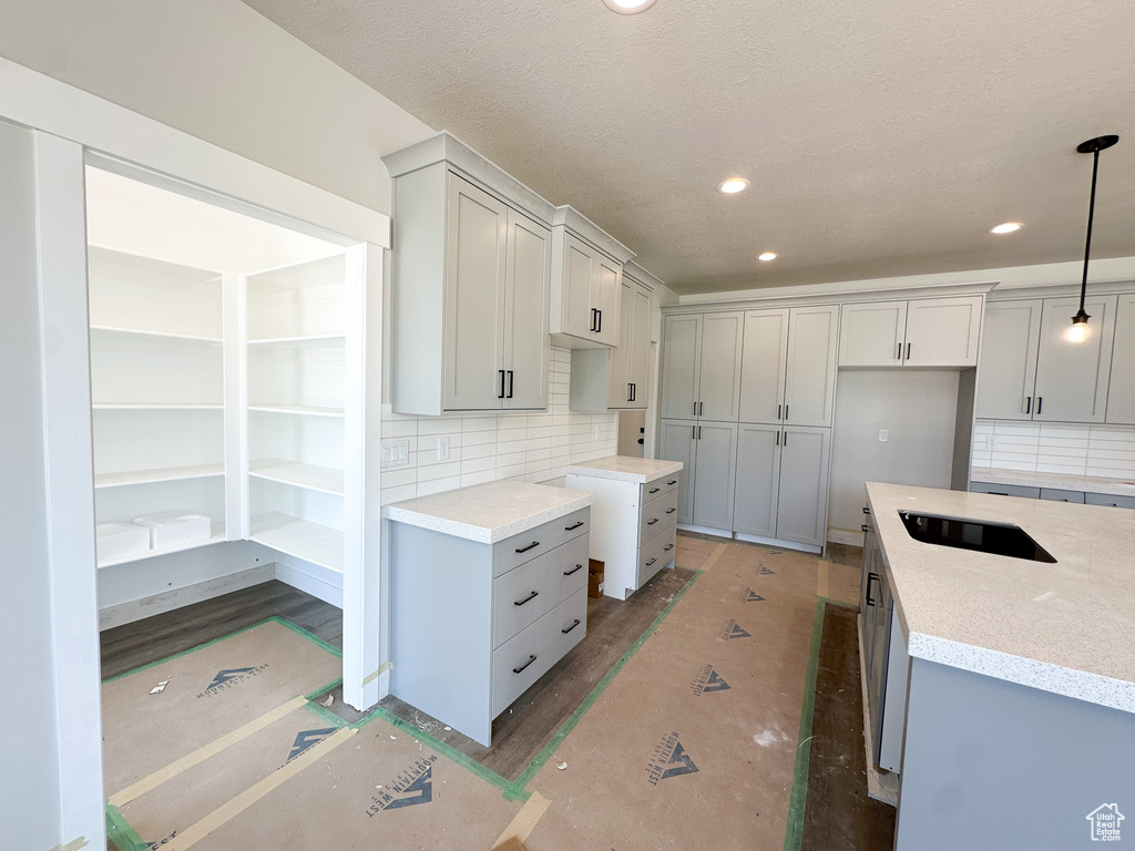 626 W COTTLE LN Farmington, UT 84025