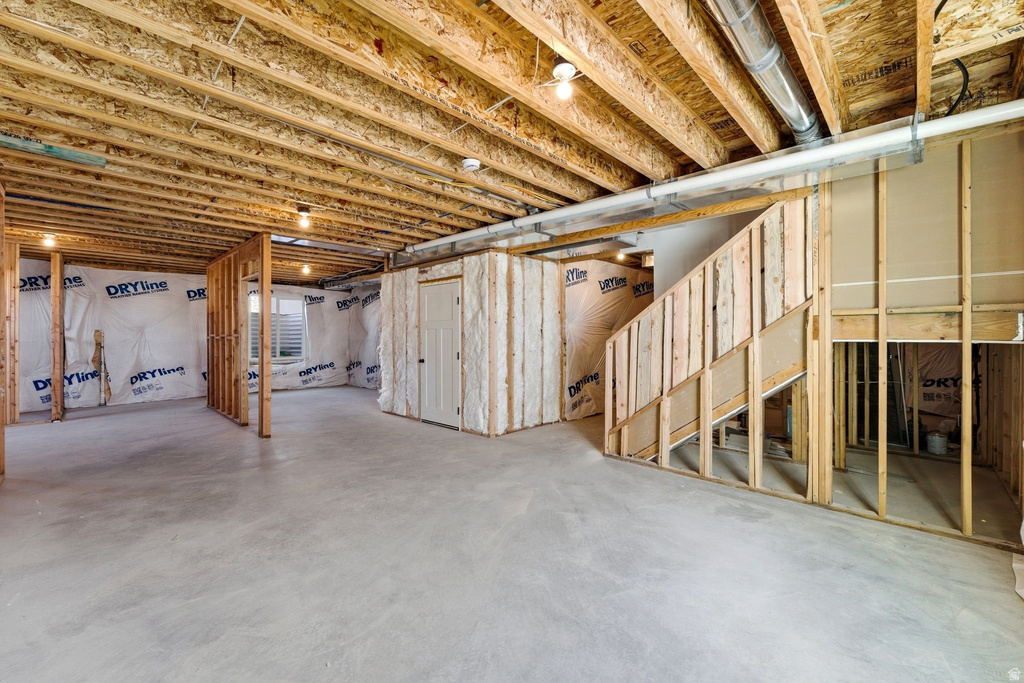 626 W COTTLE LN Farmington, UT 84025