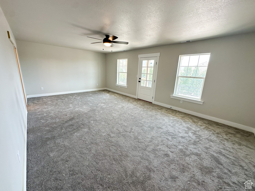 626 W COTTLE LN Farmington, UT 84025
