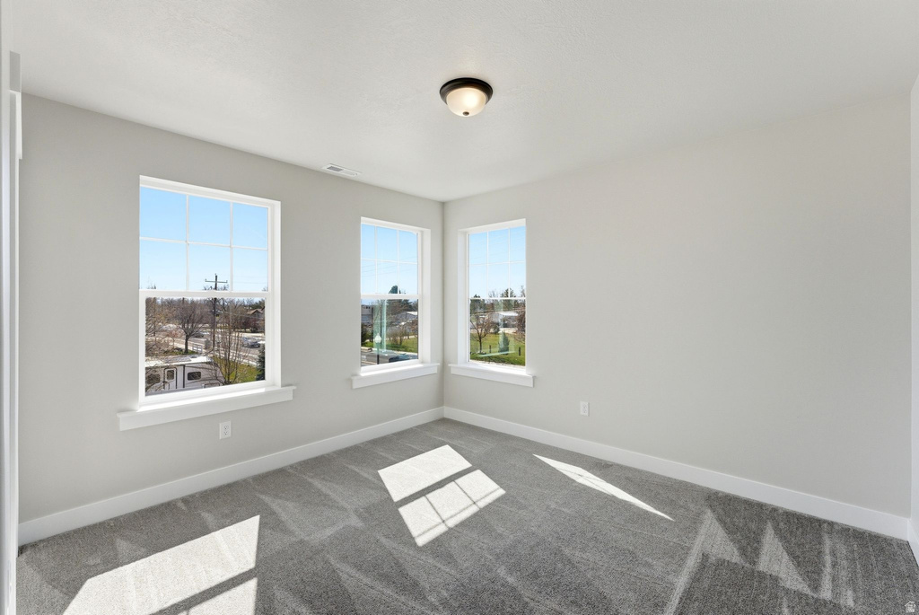 626 W COTTLE LN Farmington, UT 84025