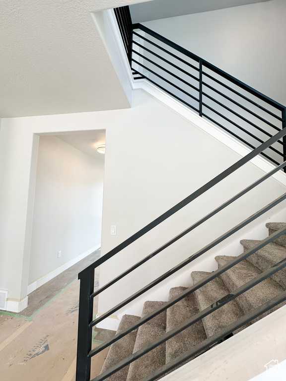 626 W COTTLE LN Farmington, UT 84025