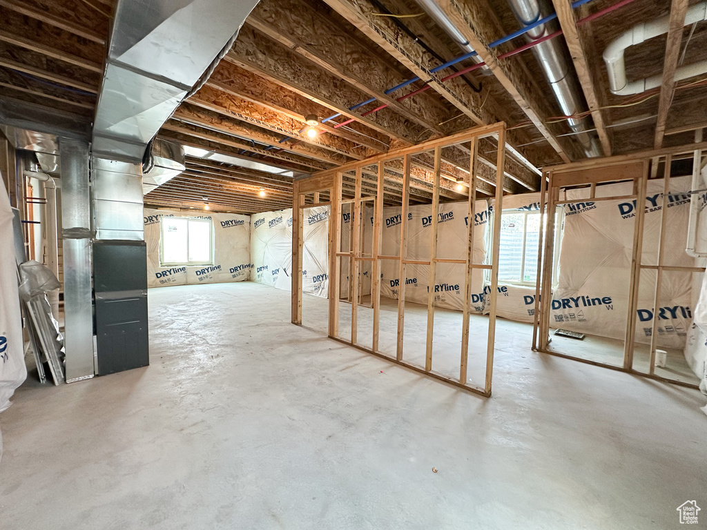626 W COTTLE LN Farmington, UT 84025