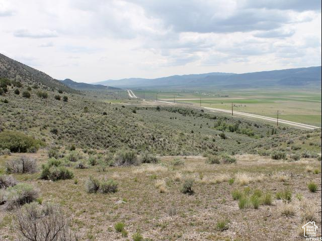 Mountain view with a rural view