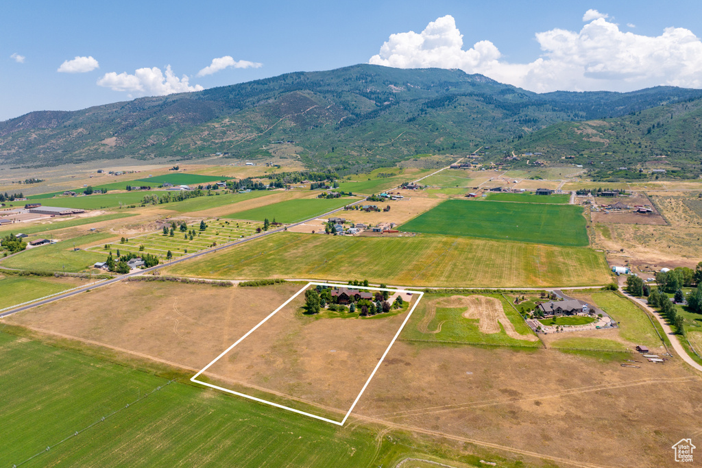 Bird\\\'s eye view with a rural view and a mountain view