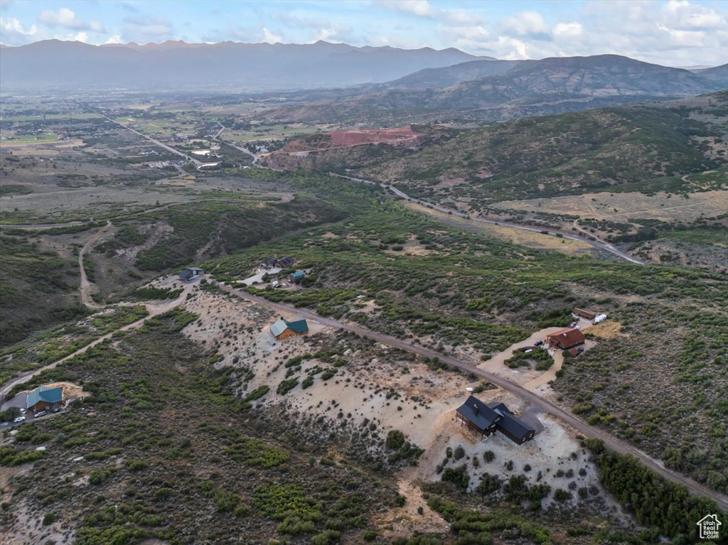 Bird's eye view with a mountain view