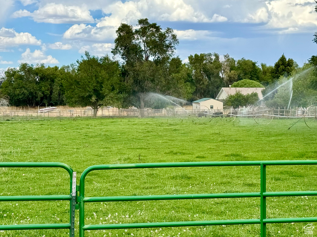 View of yard featuring a rural view