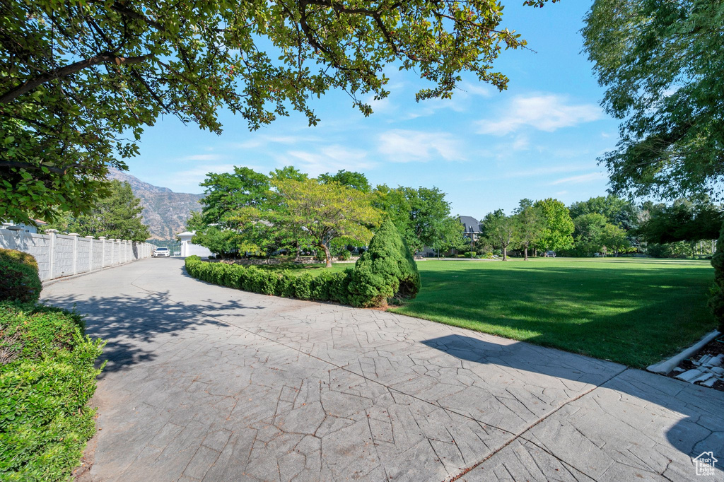 View of patio / terrace featuring a mountain view